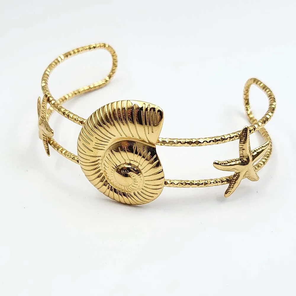 Sea and sun gold bracelet