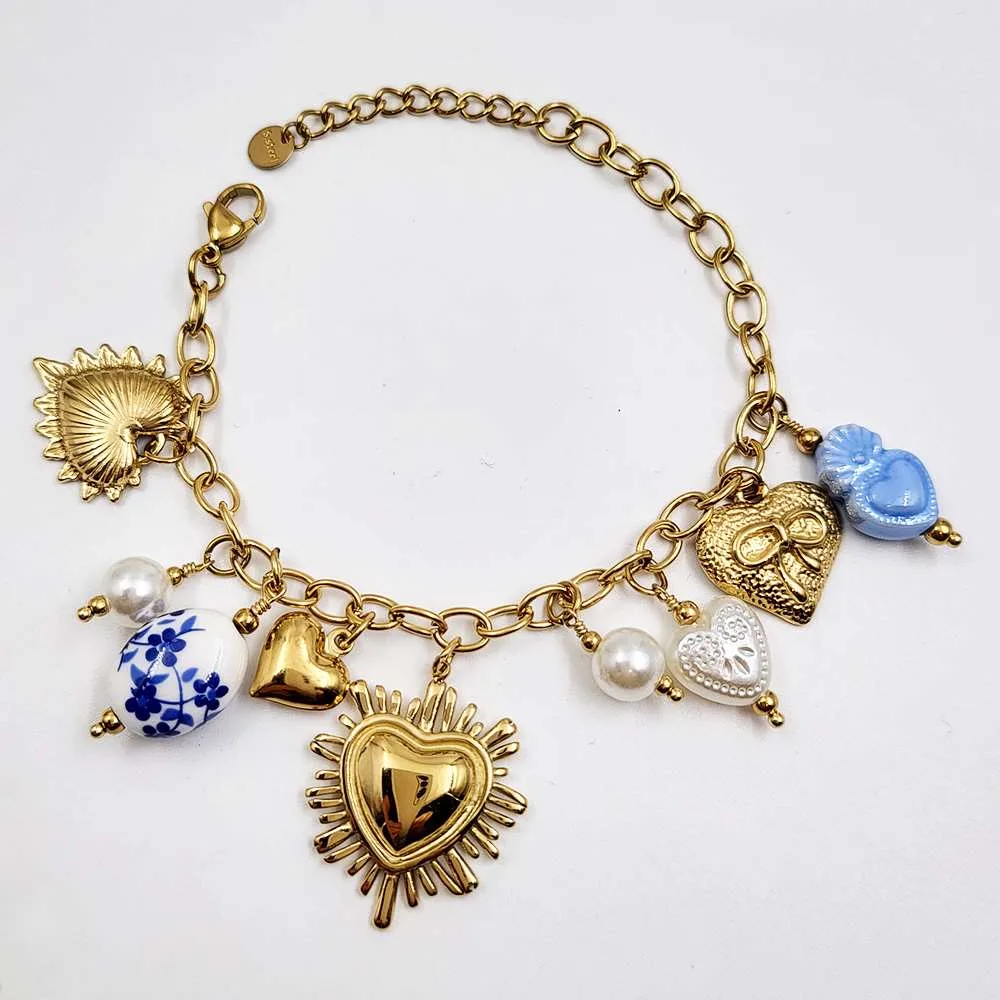 Charms gold bracelet