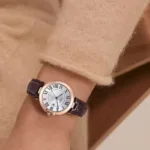 γυναικείο ρολόι 32μμ επίχρυσο elegant με καφέ κροκό λουράκι και λατινικές ενδειξεις 1